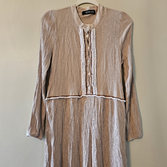 Refka Modest Pleated Long Sleeve Maxi Cream Dress Size US 12. - Picture 5 of 12